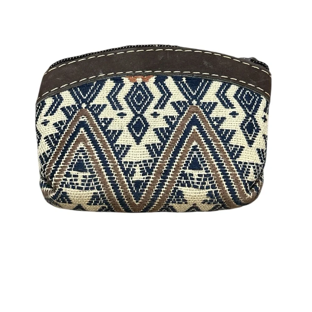 Guatemalan leather and huipile change purse - Picture 2 of 4